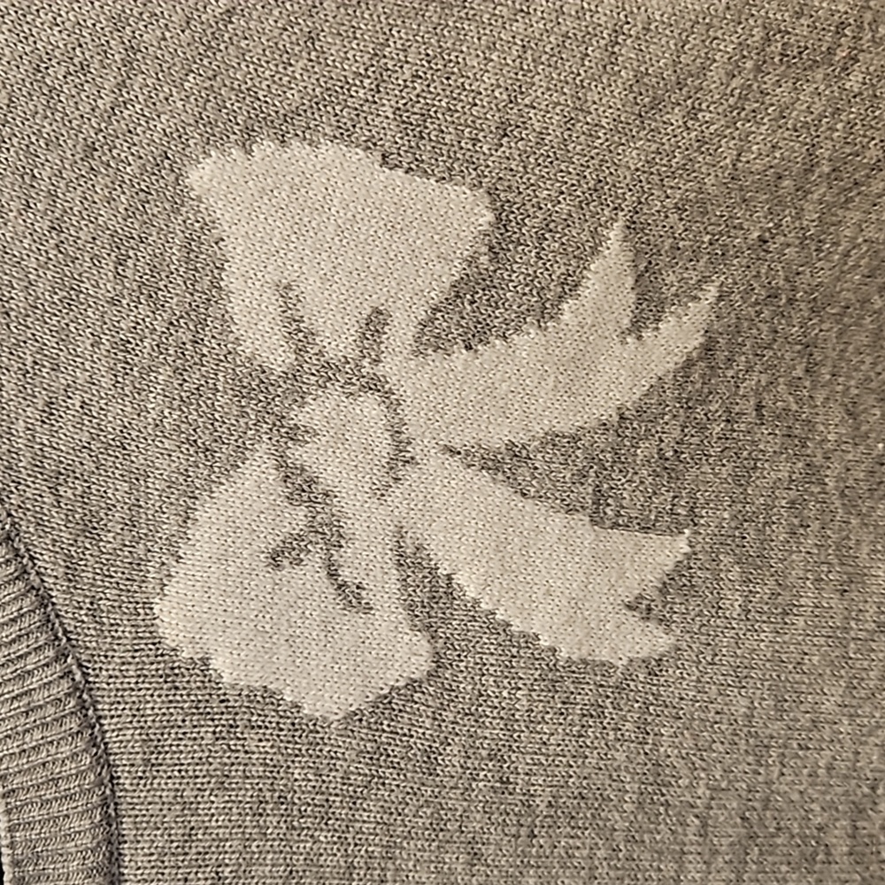 Old Navy sweater sz M - Picture 2 of 4